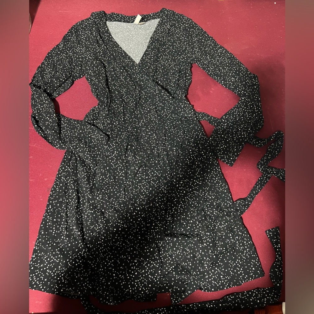 H&M dress size 4 used like new
